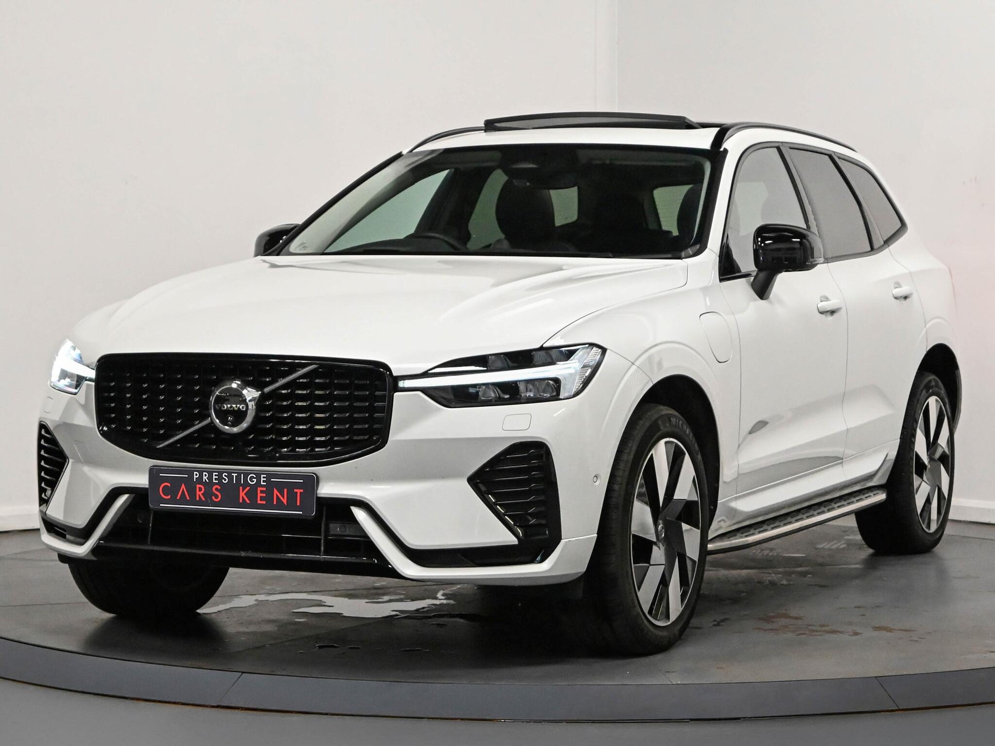 Volvo XC60 view 6