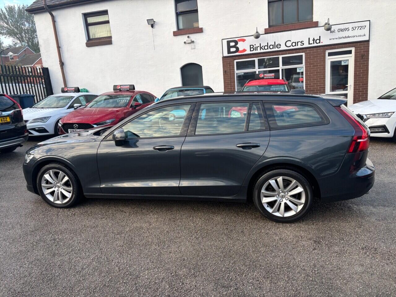 Volvo V60 view 7