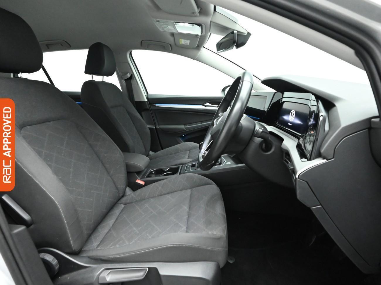 Volkswagen Golf view 12