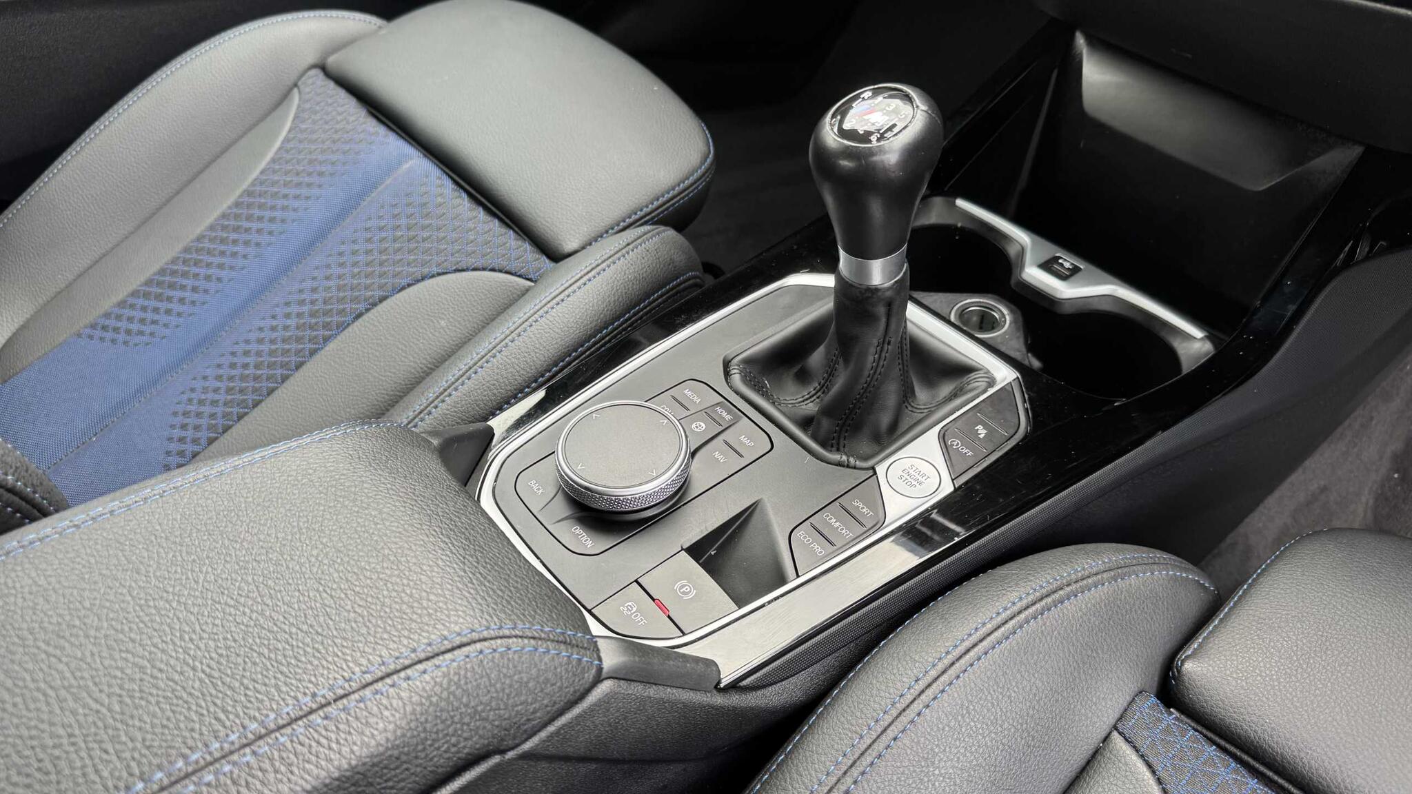 BMW 2 Series view 23