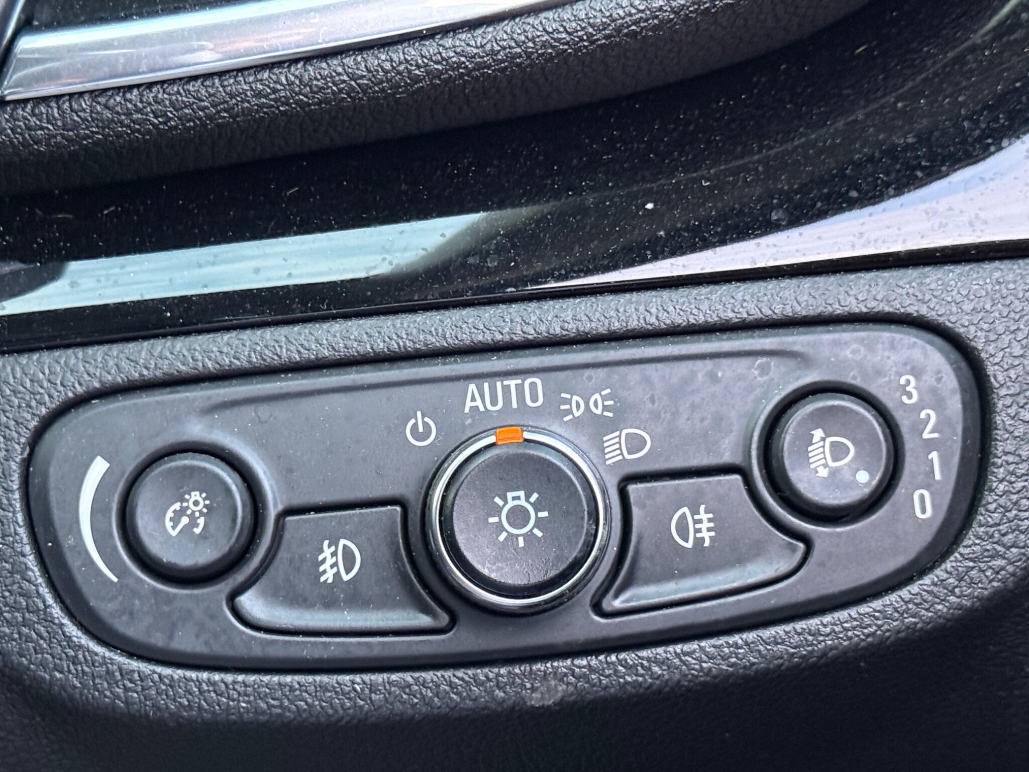 Vauxhall Mokka X - Image 60