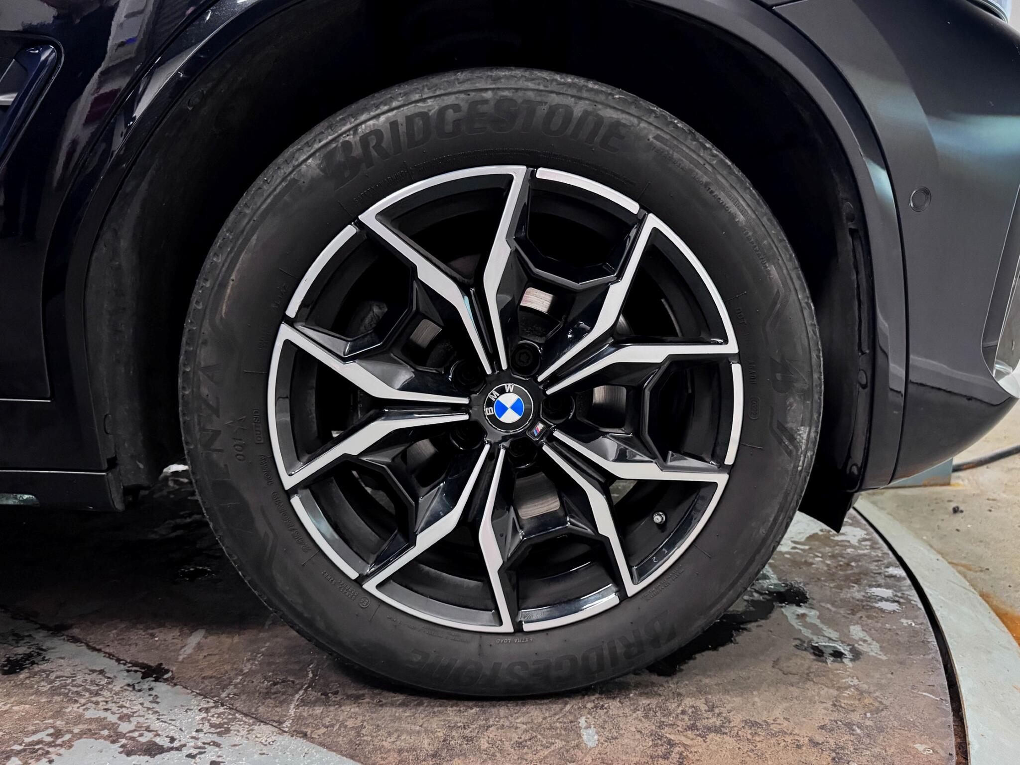 BMW X4 view 54