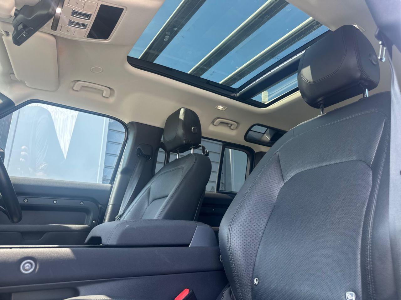Land Rover Defender view 16