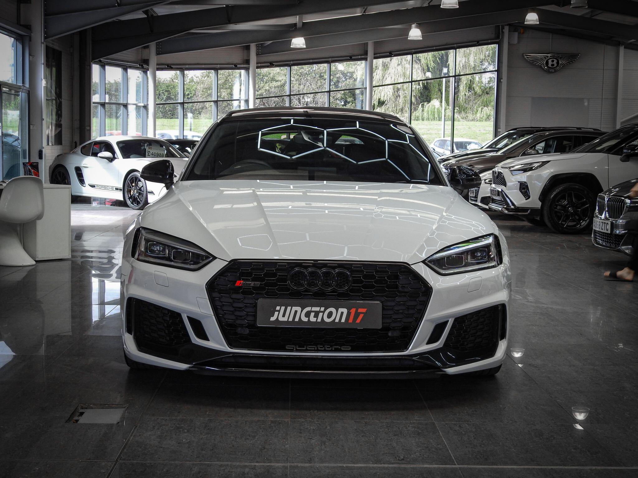 Audi RS5 view 7