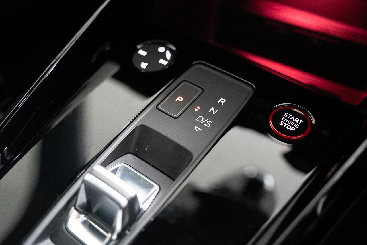 Audi RS3 view 32