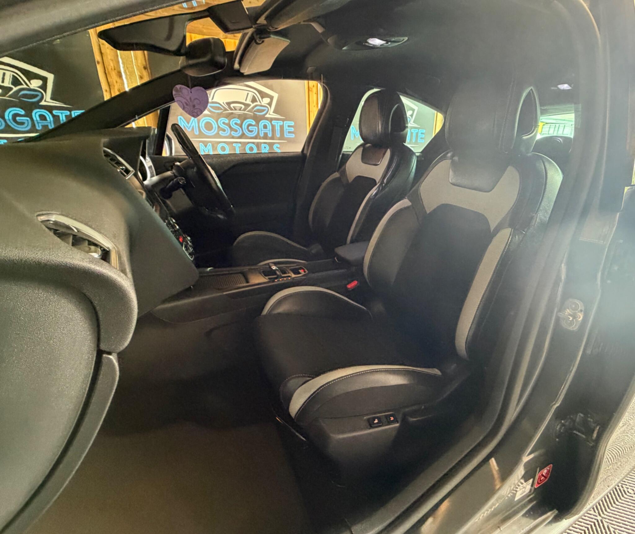 Citroen DS4 view 33