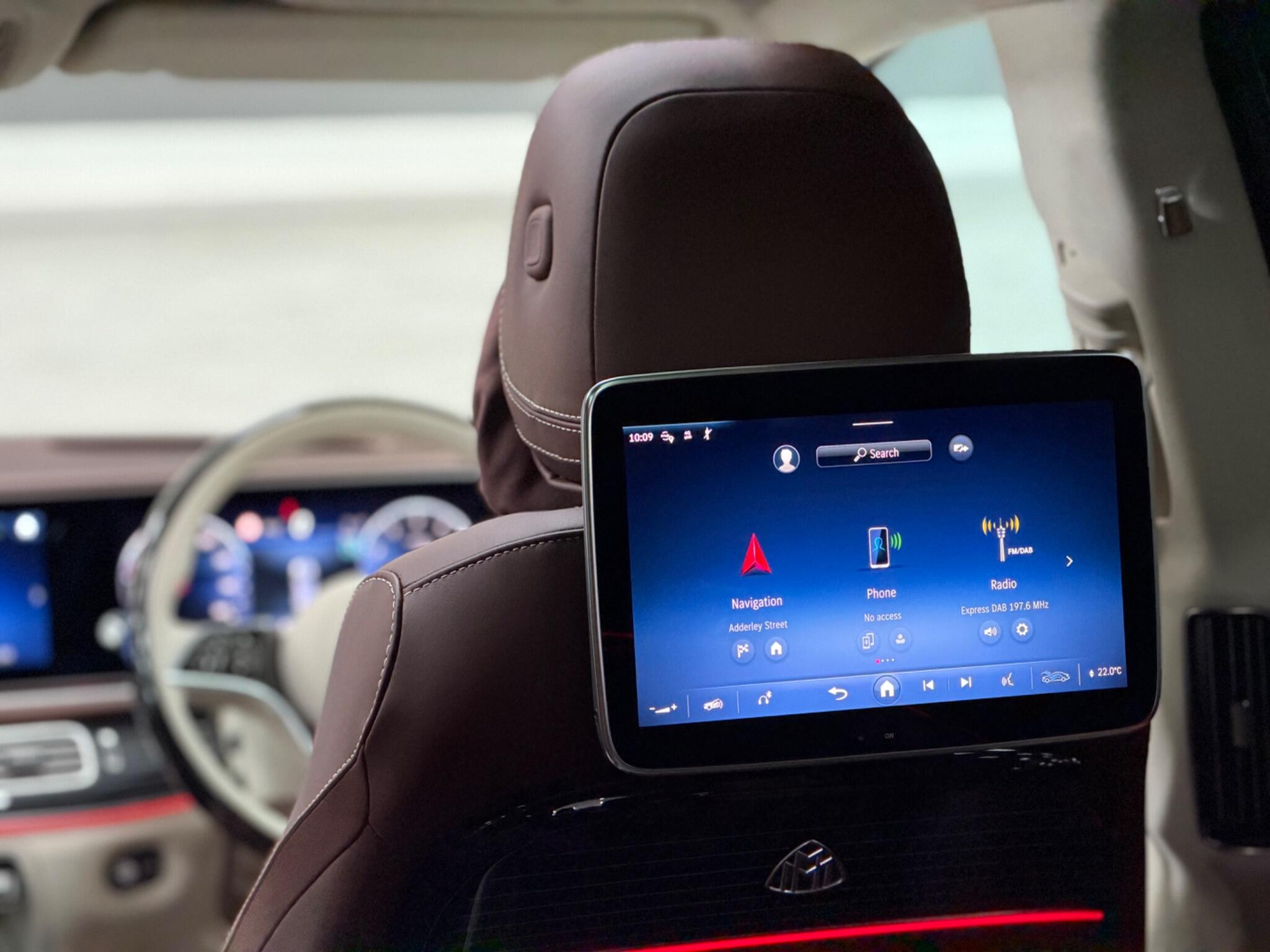Mercedes-Benz GLS view 17