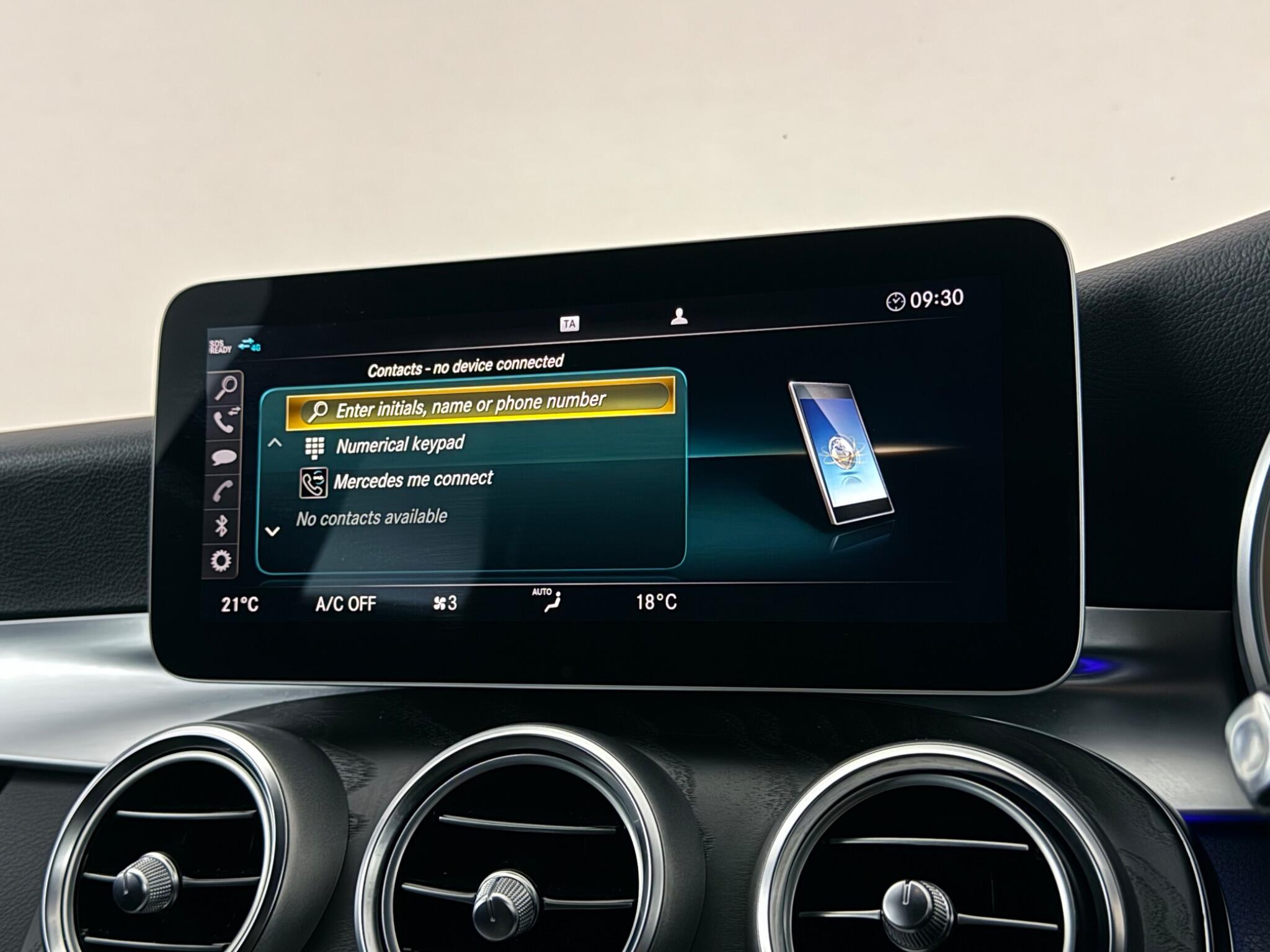 Mercedes-Benz C-Class view 24
