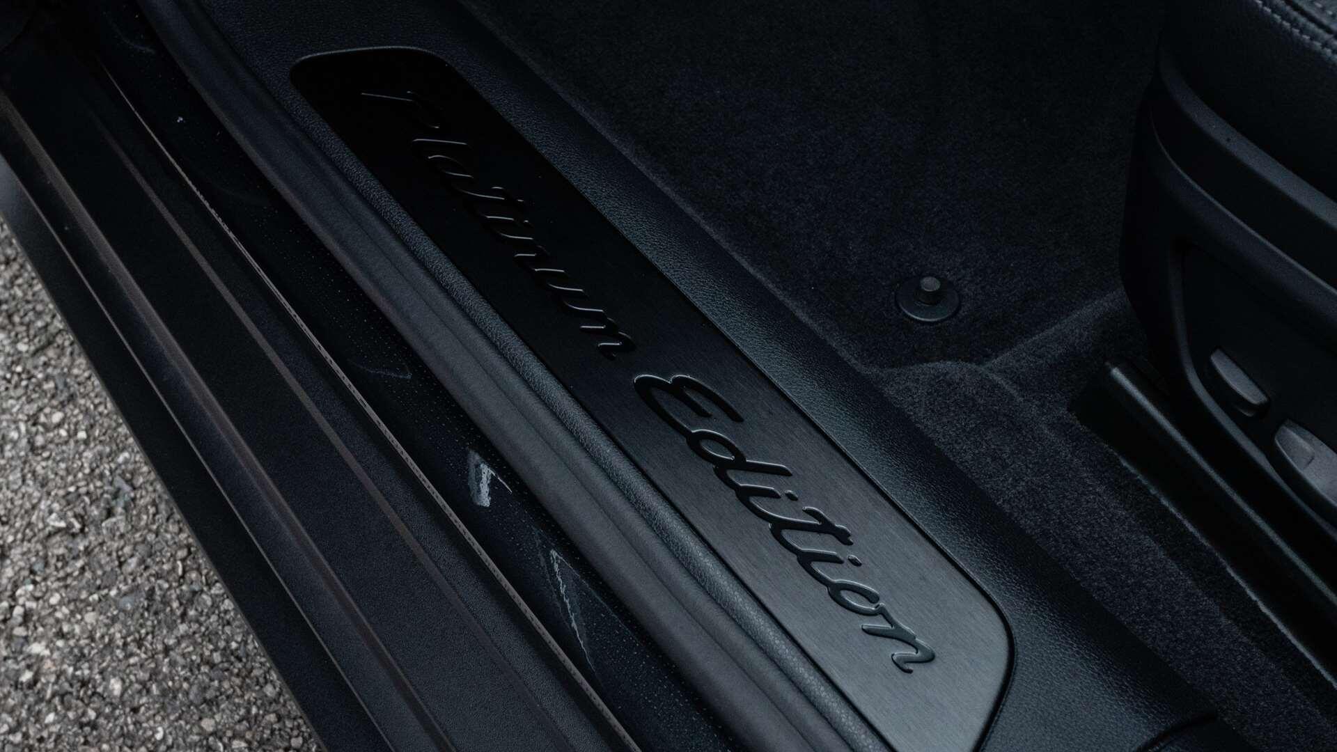 Porsche Panamera view 34
