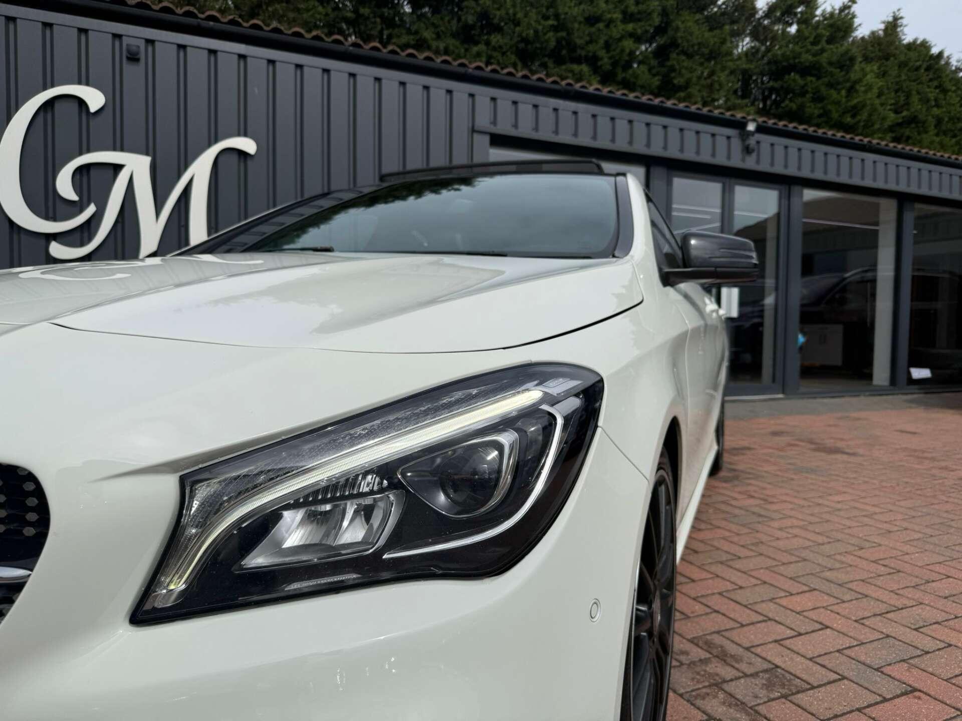 Mercedes-Benz Cla view 4