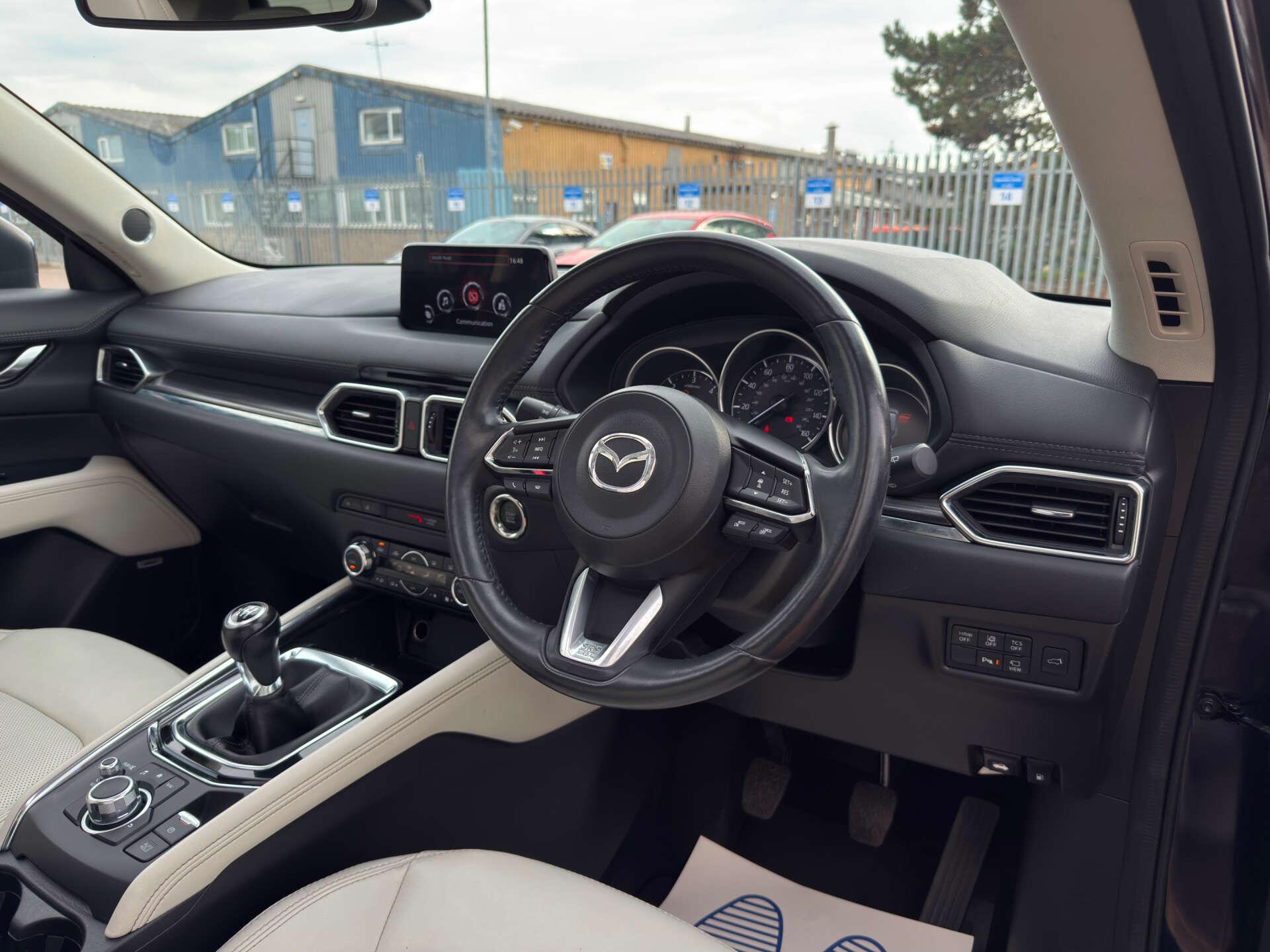 Mazda CX-5 view 14