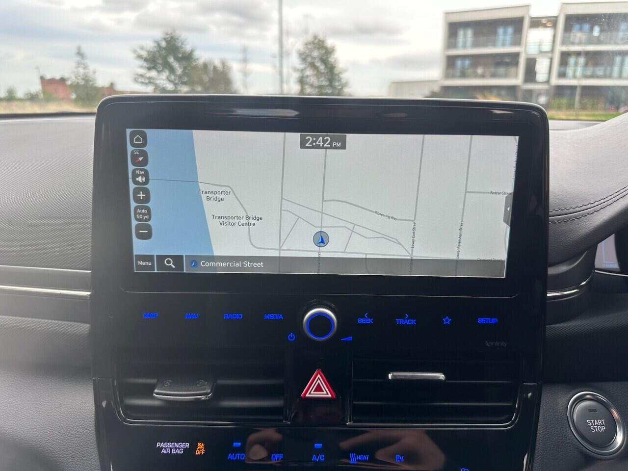 Hyundai Ioniq view 32