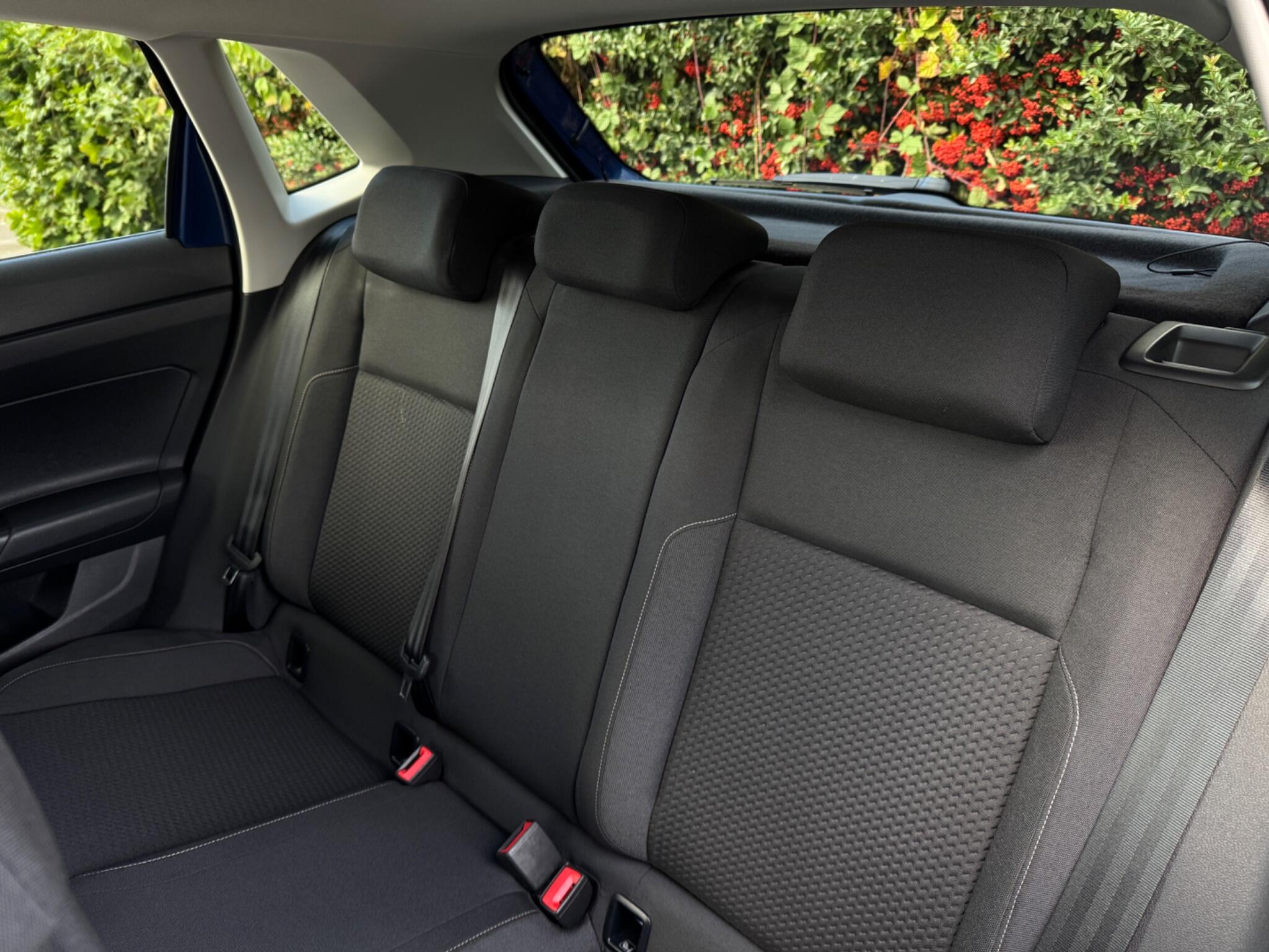 Volkswagen Polo view 22