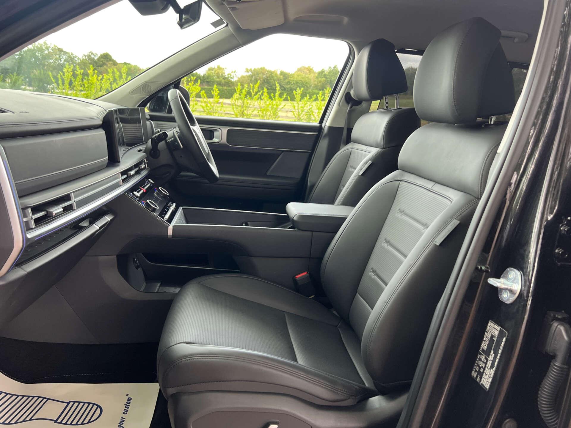 Hyundai Santa Fe view 46