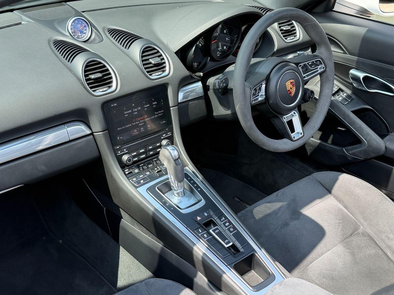 Porsche 718 Boxster view 26