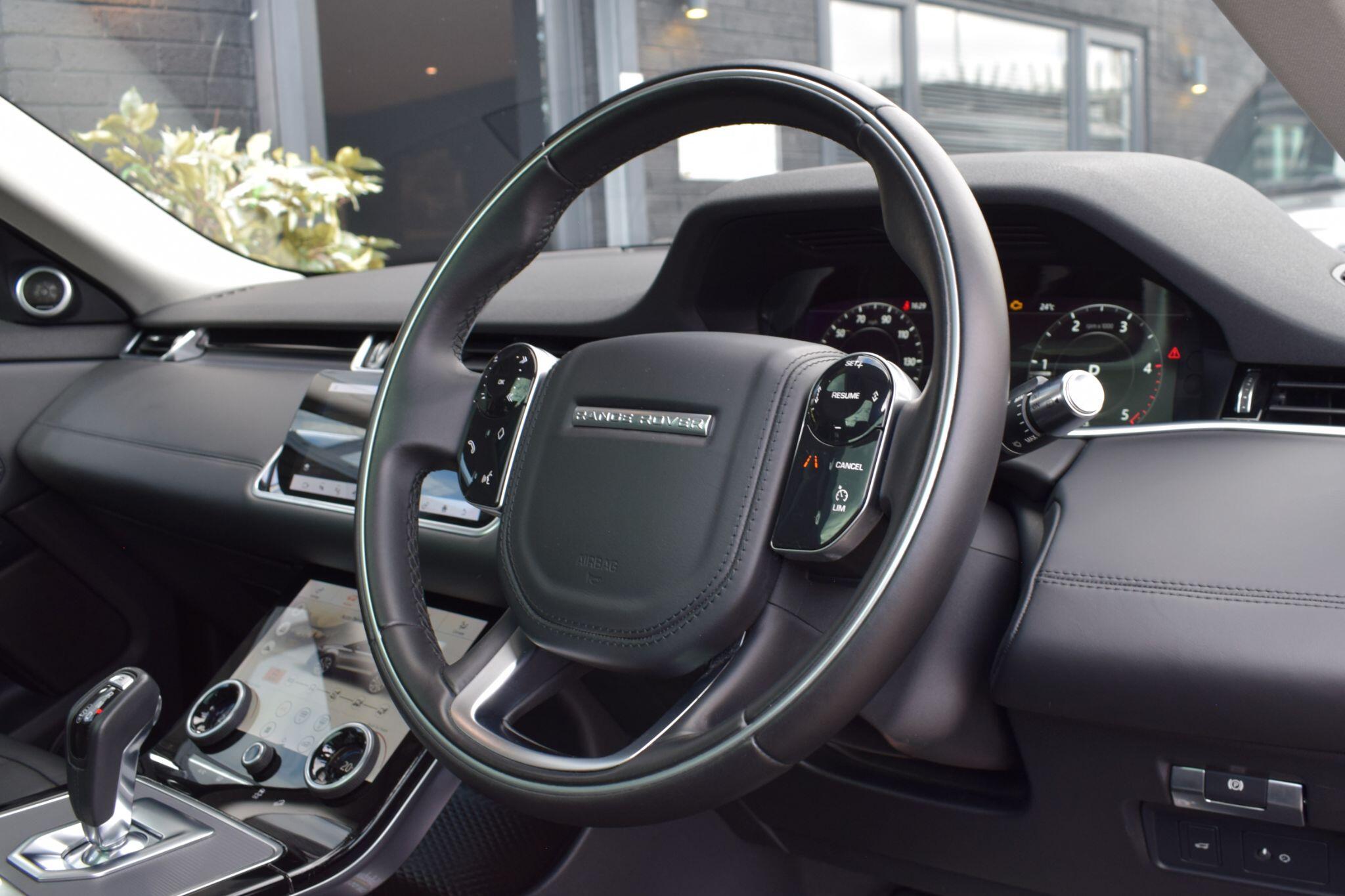 Land Rover Range Rover Evoque view 15