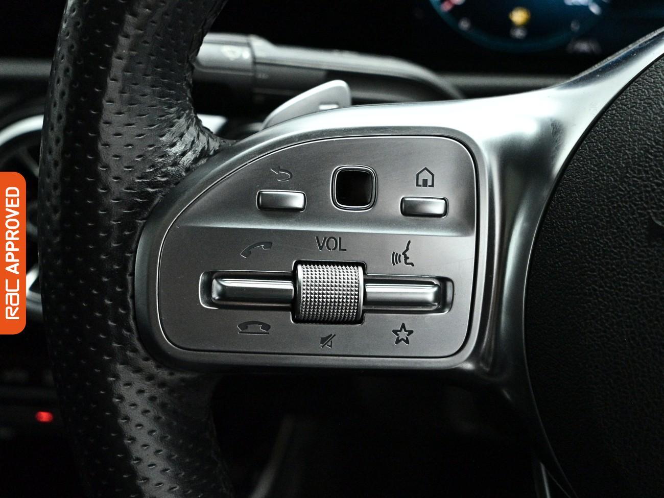 Mercedes-Benz Cla view 22