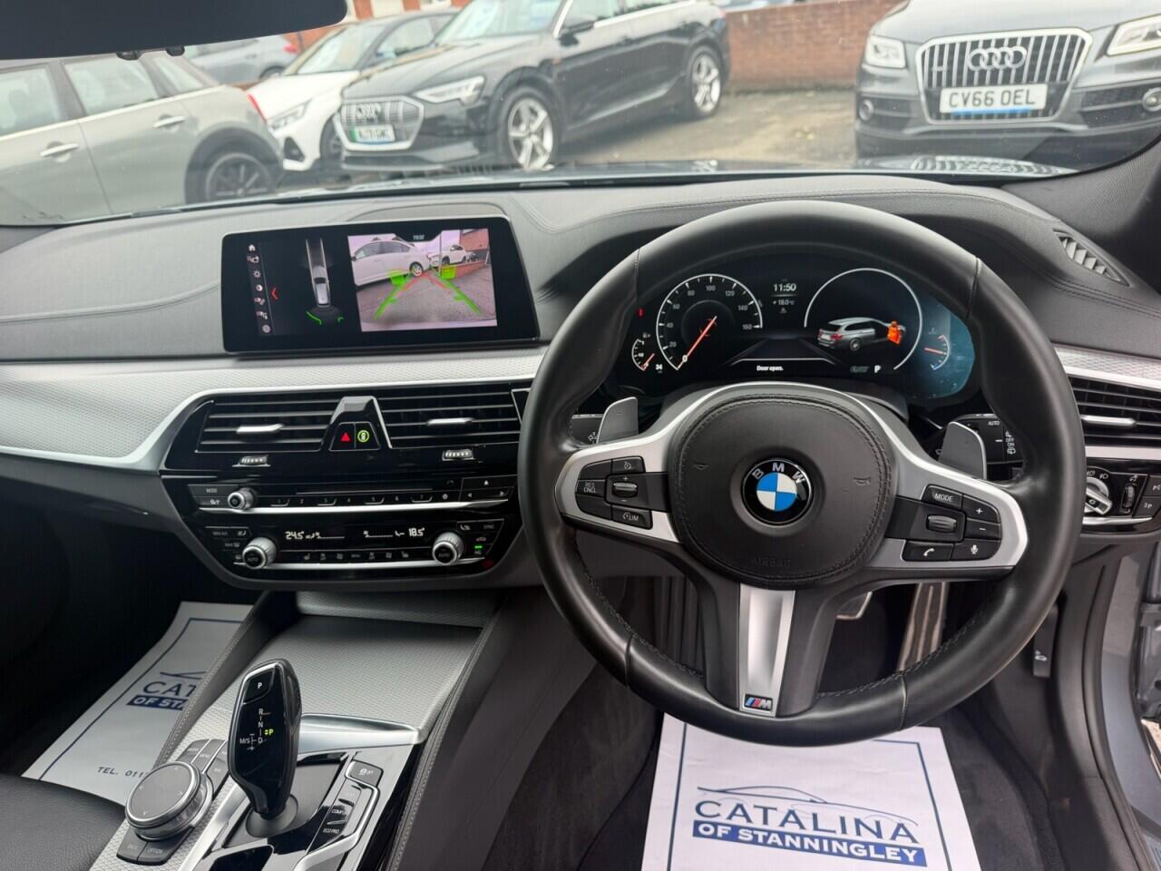 BMW 5 Series view 4