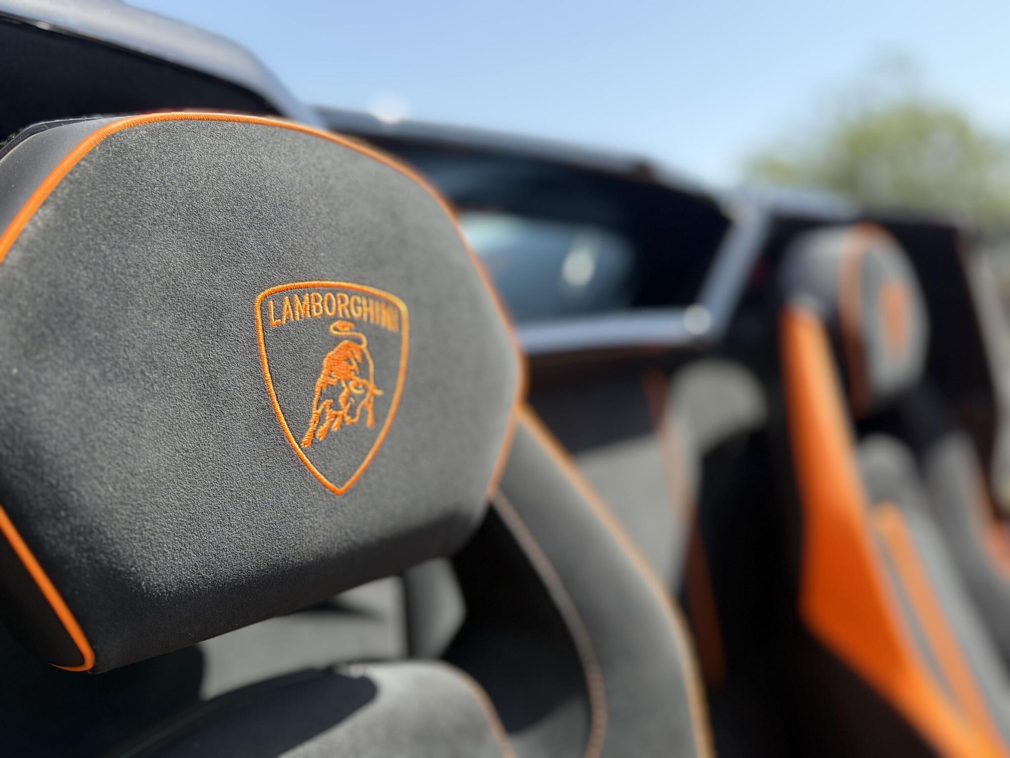 Lamborghini Aventador view 27