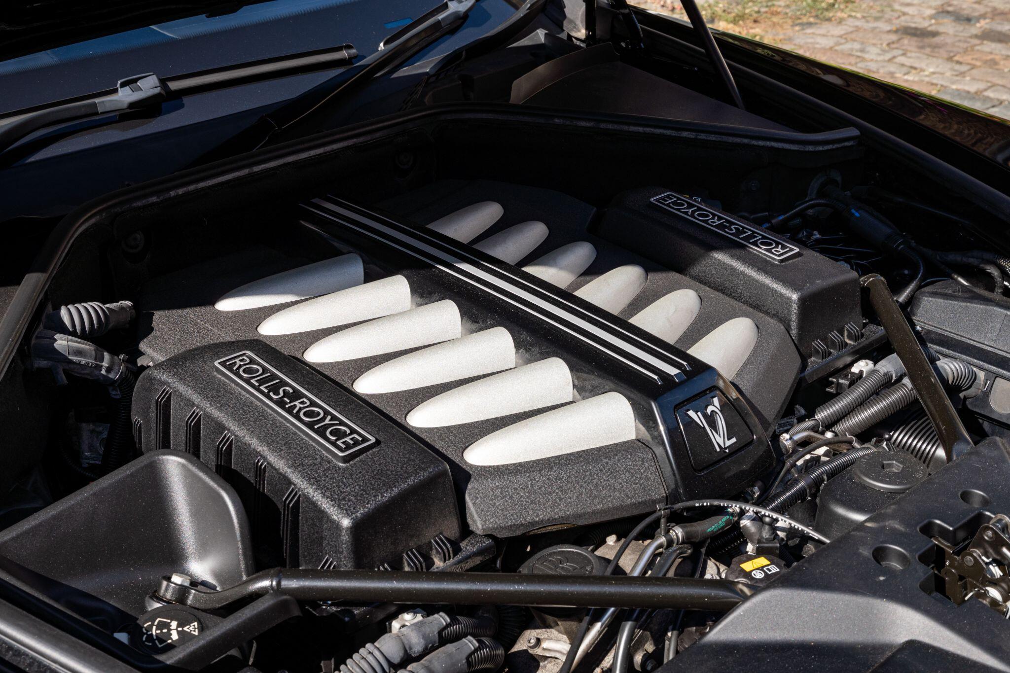 Rolls-Royce Wraith view 31
