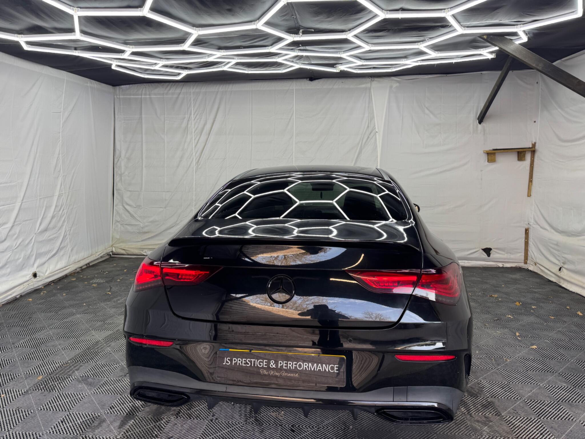 Mercedes-Benz Cla view 11