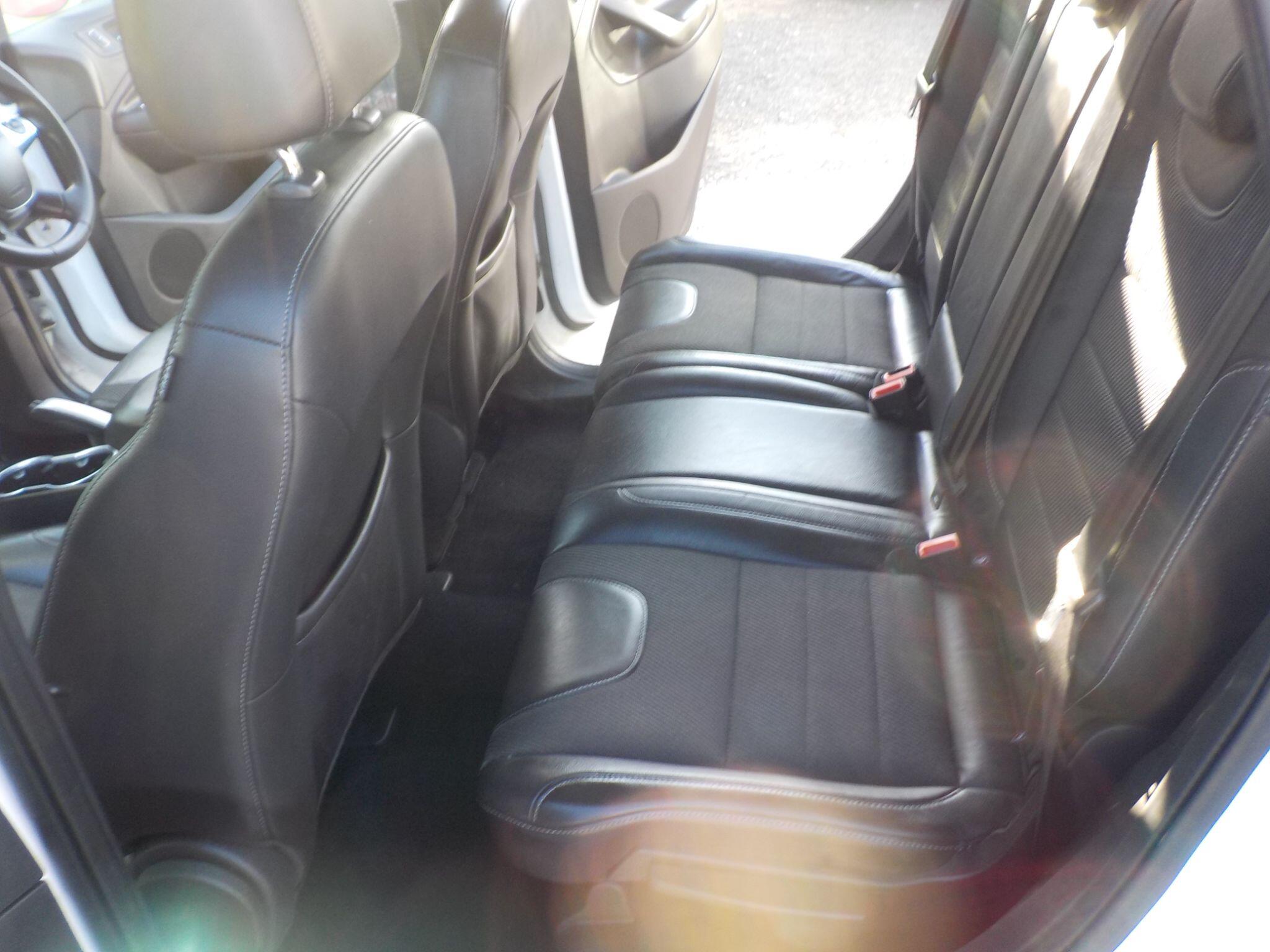 Ford Kuga 2.0 TDCi Titanium 2WD Euro 5 5dr