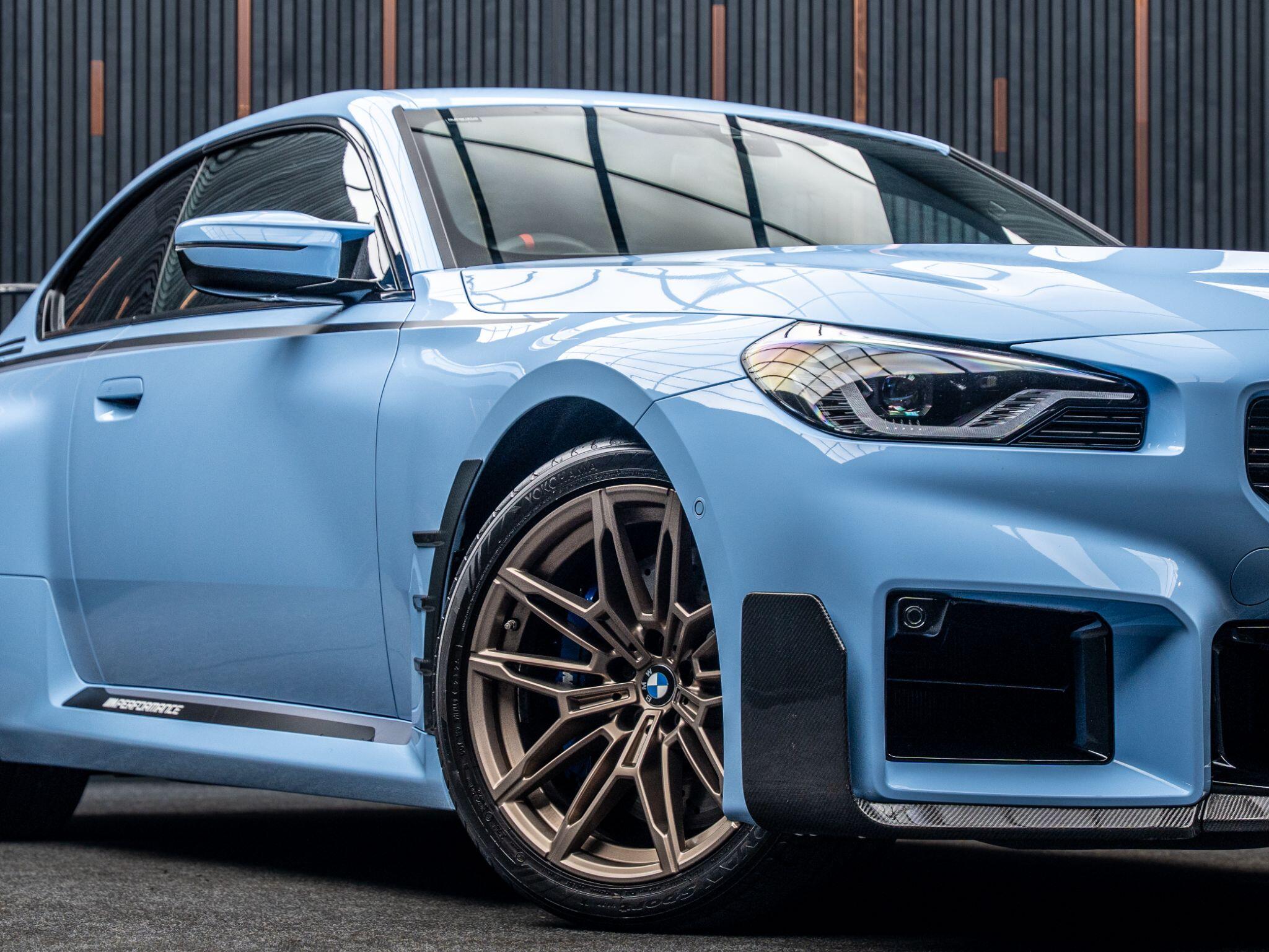 BMW M2 view 7