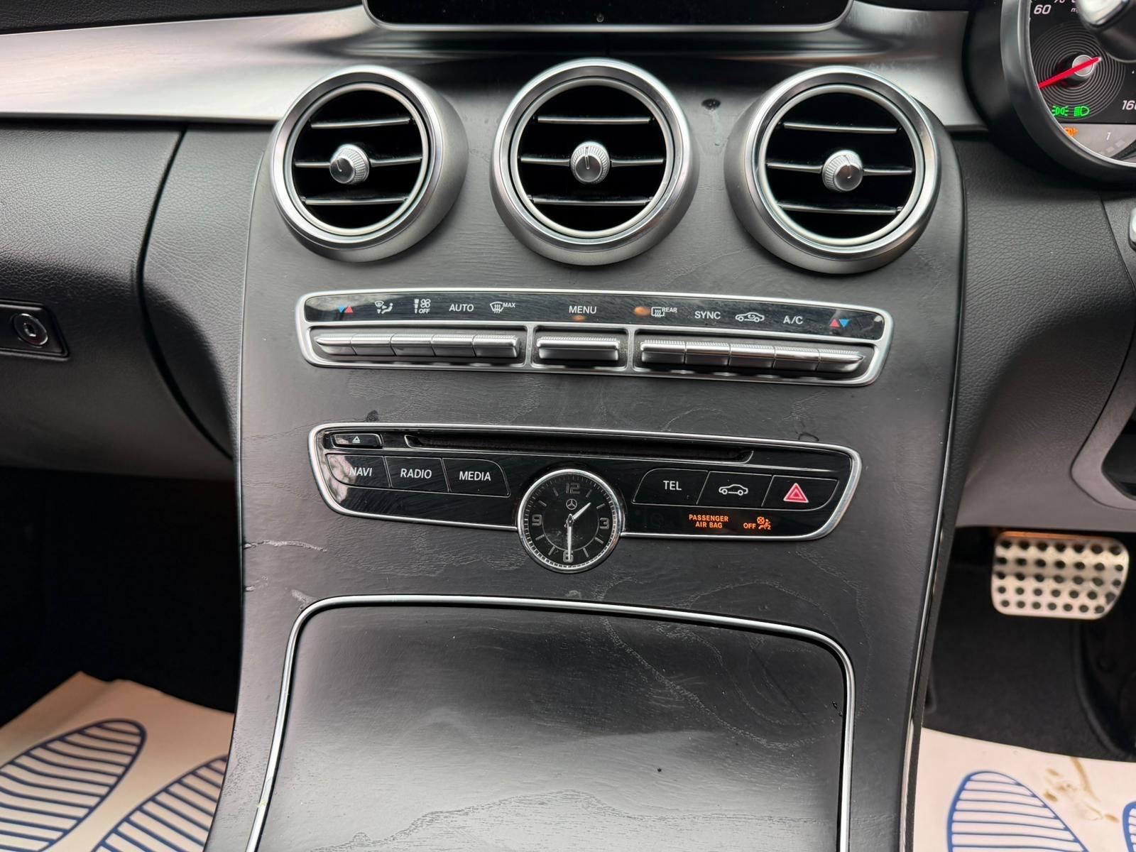 Mercedes-Benz C-Class view 13