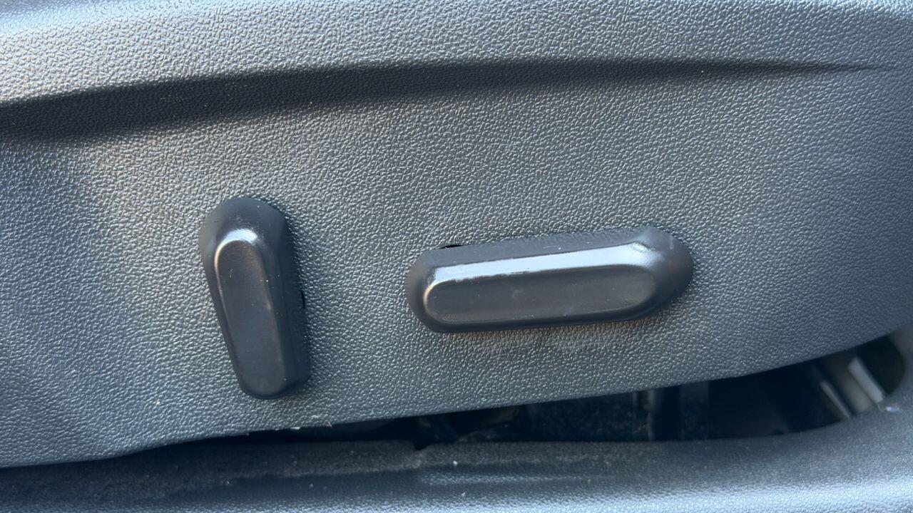 Saab 9-3 view 30