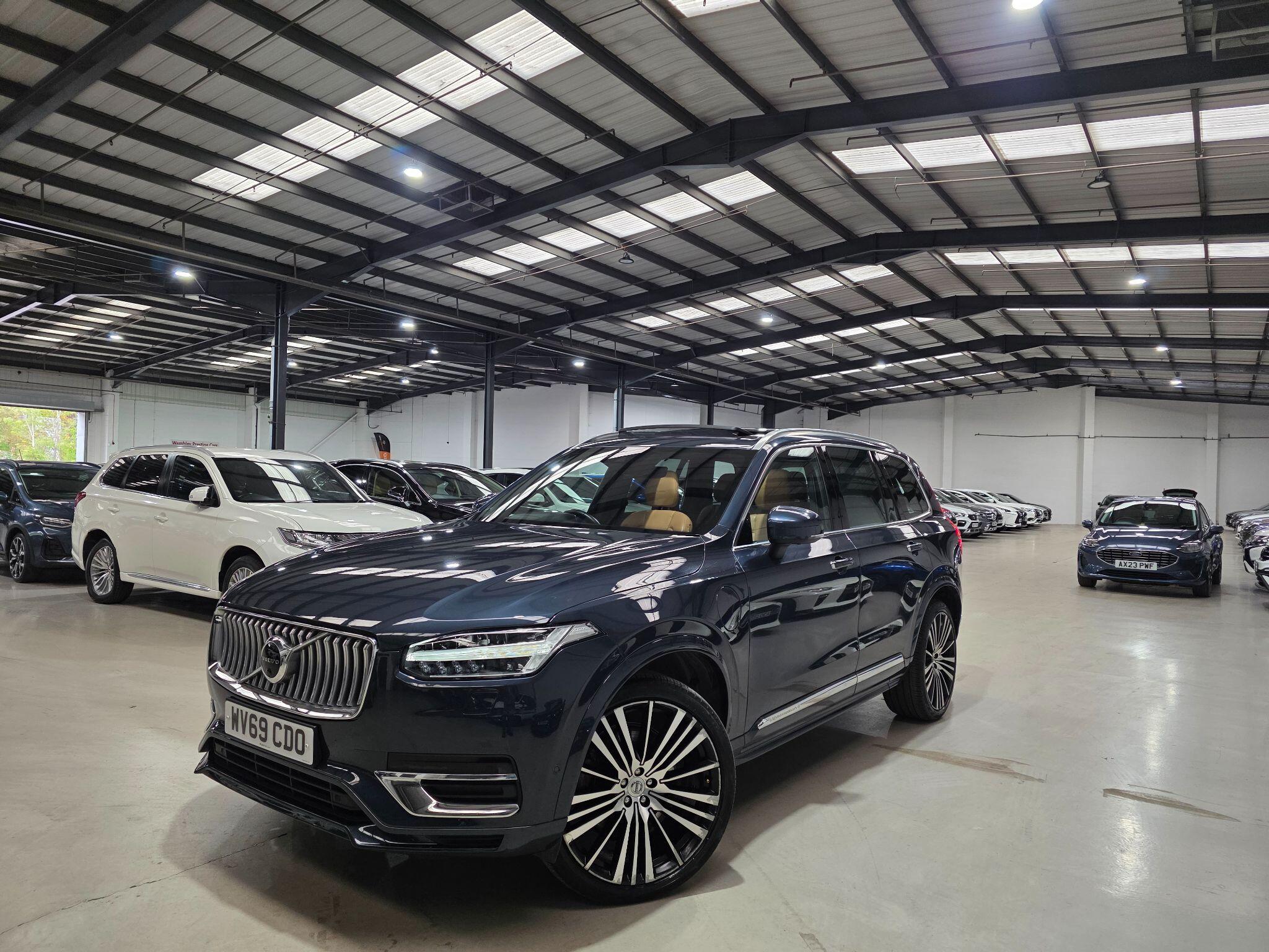 Volvo XC90 main image