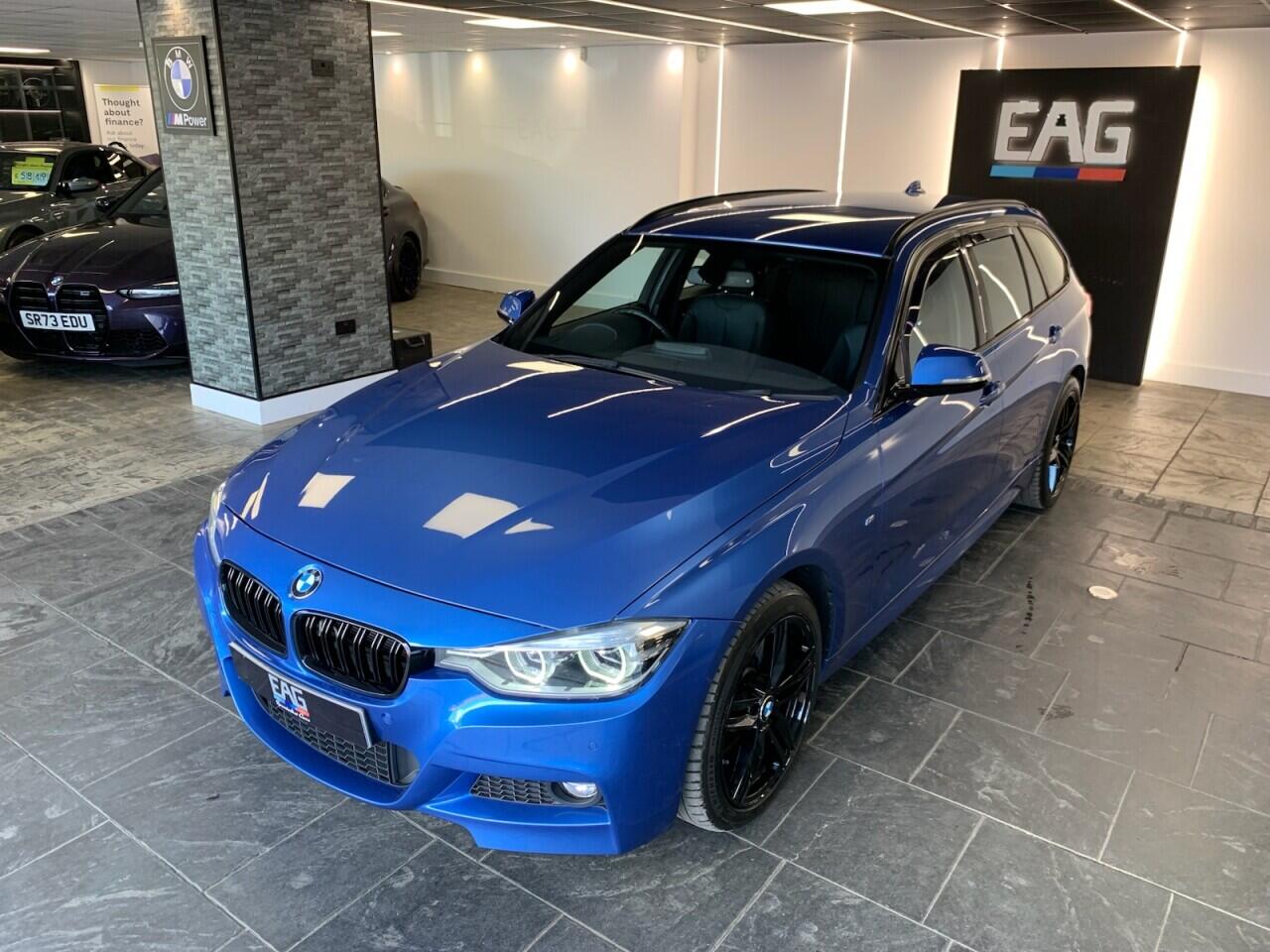 BMW 3 Series view 11