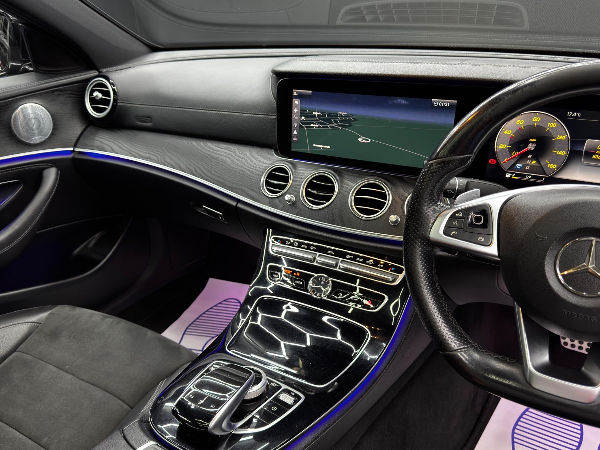Mercedes-Benz E-Class view 25
