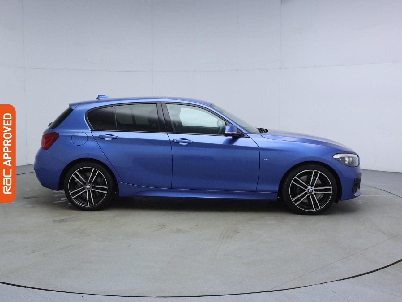 BMW 1 Series view 6