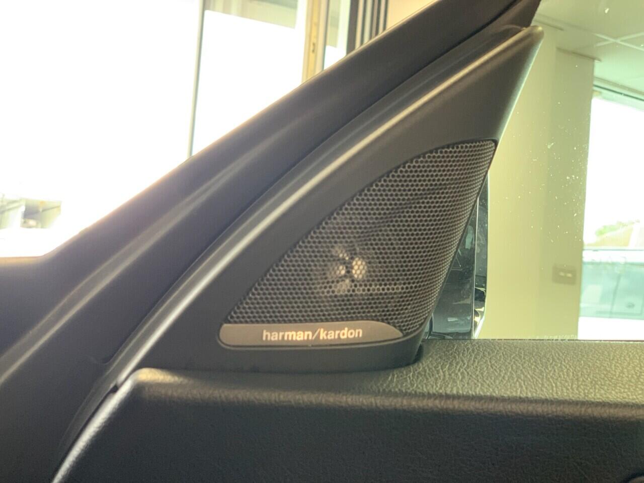 BMW M2 view 33