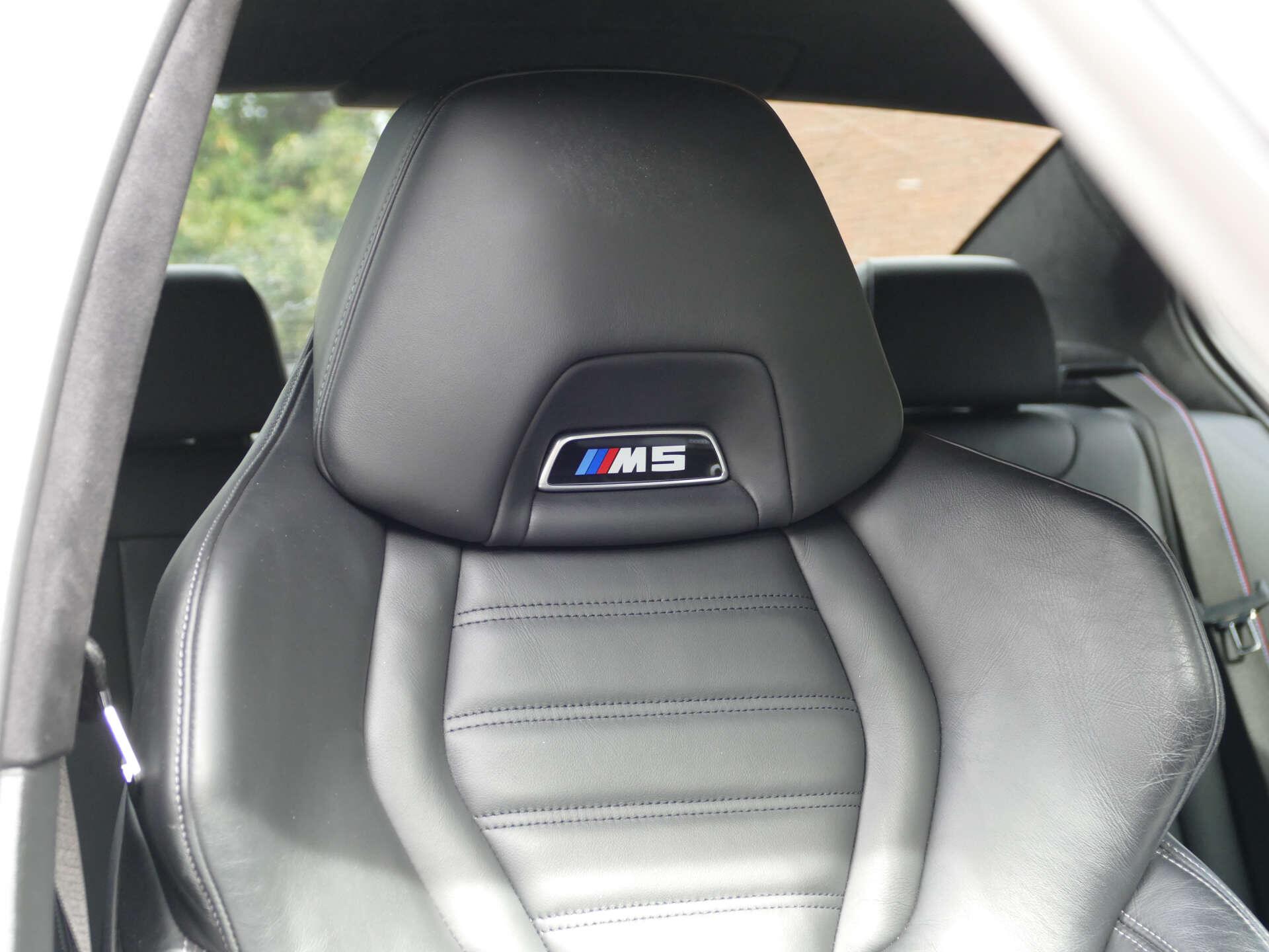 BMW M5 view 30