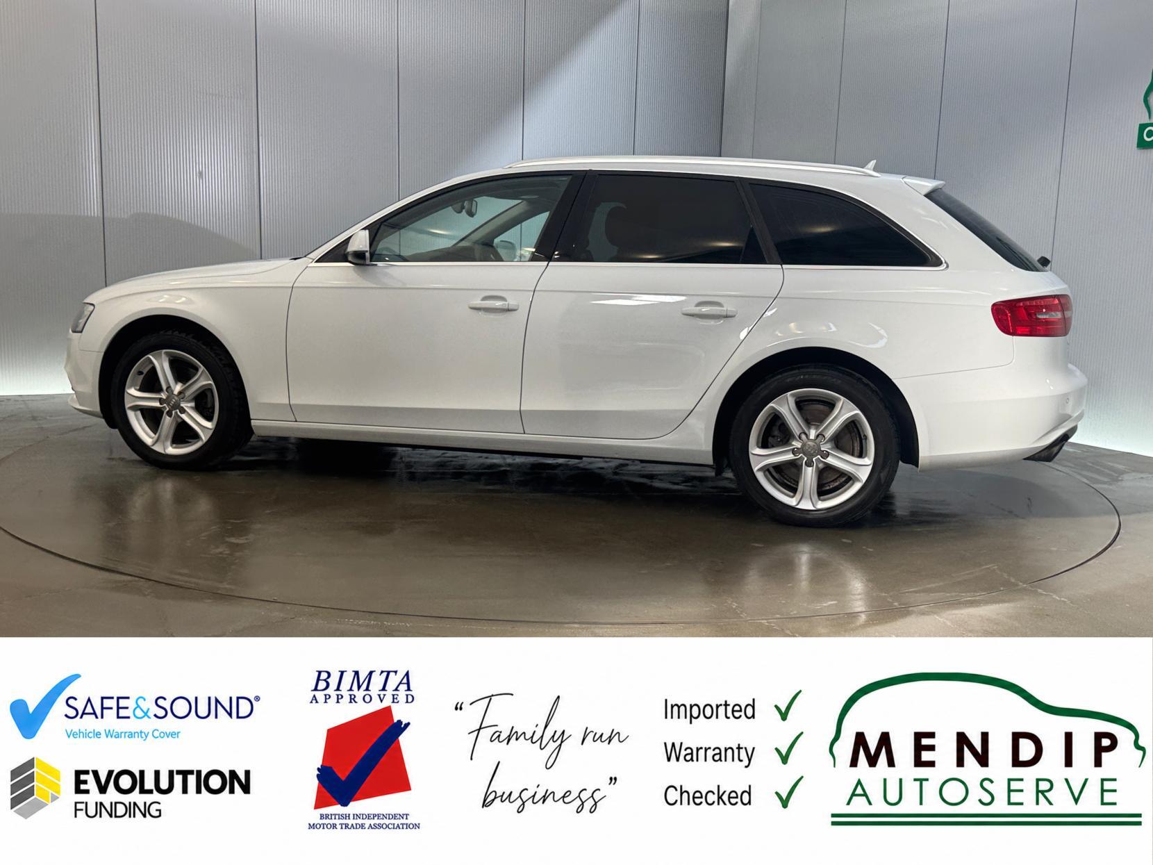 Audi A4 Avant view 11