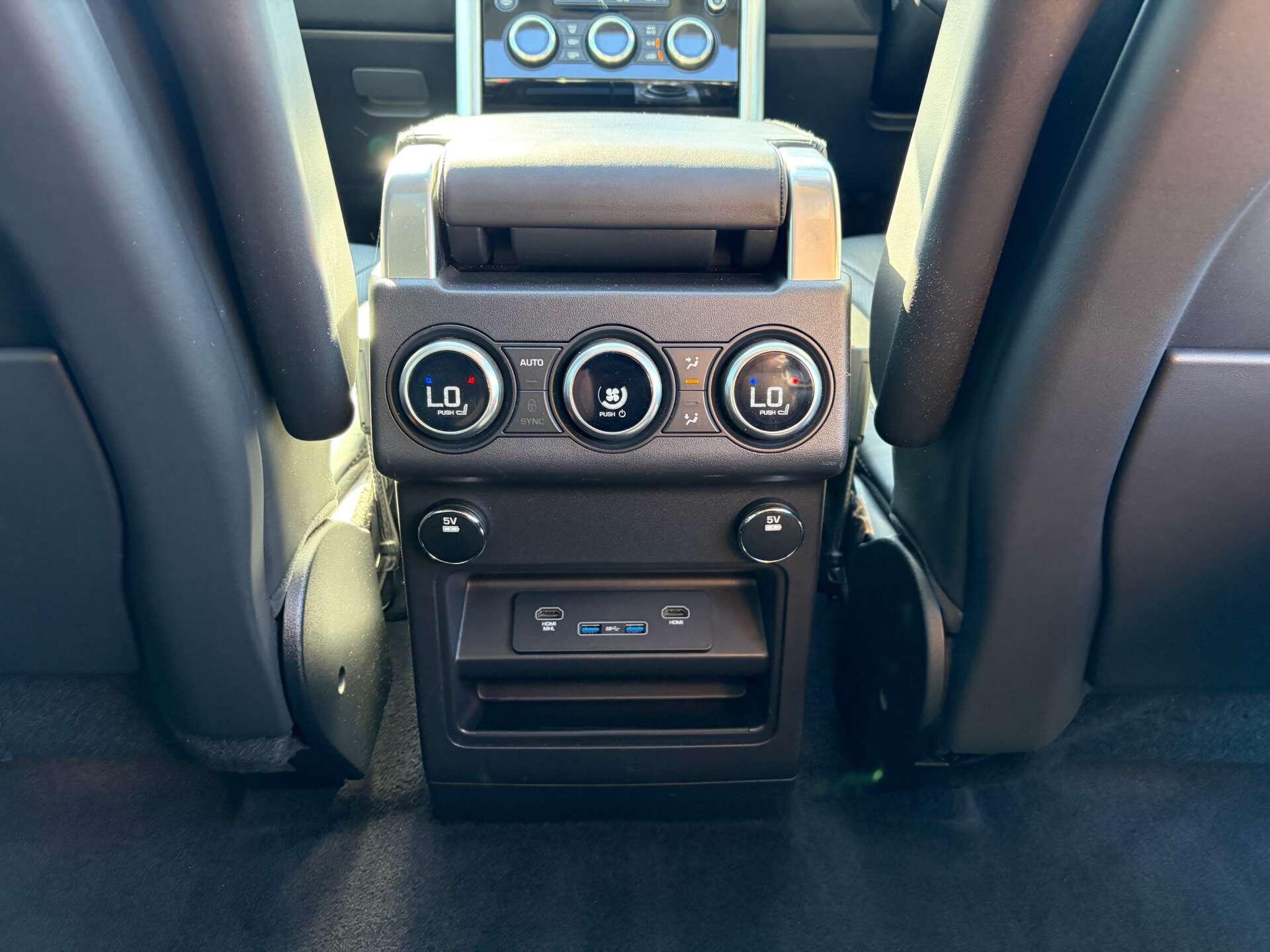 Land Rover Discovery 3 view 39