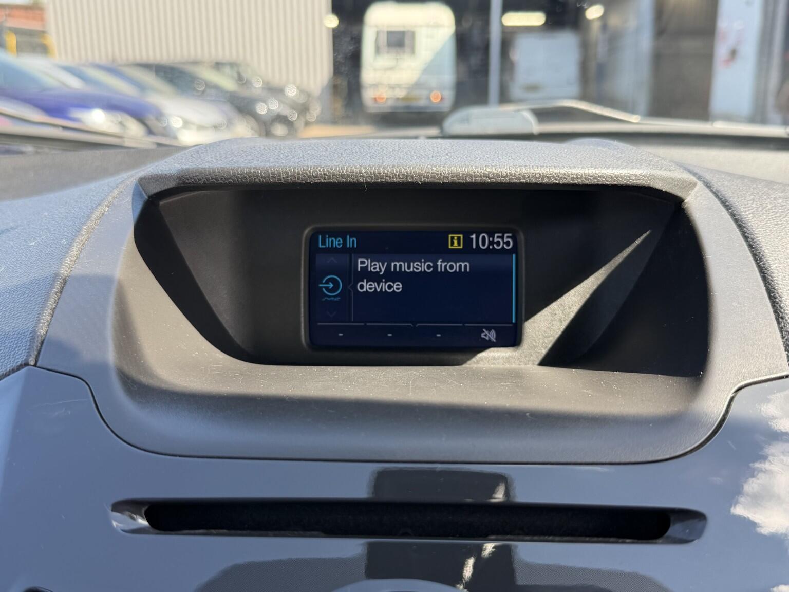 Ford Ecosport view 36