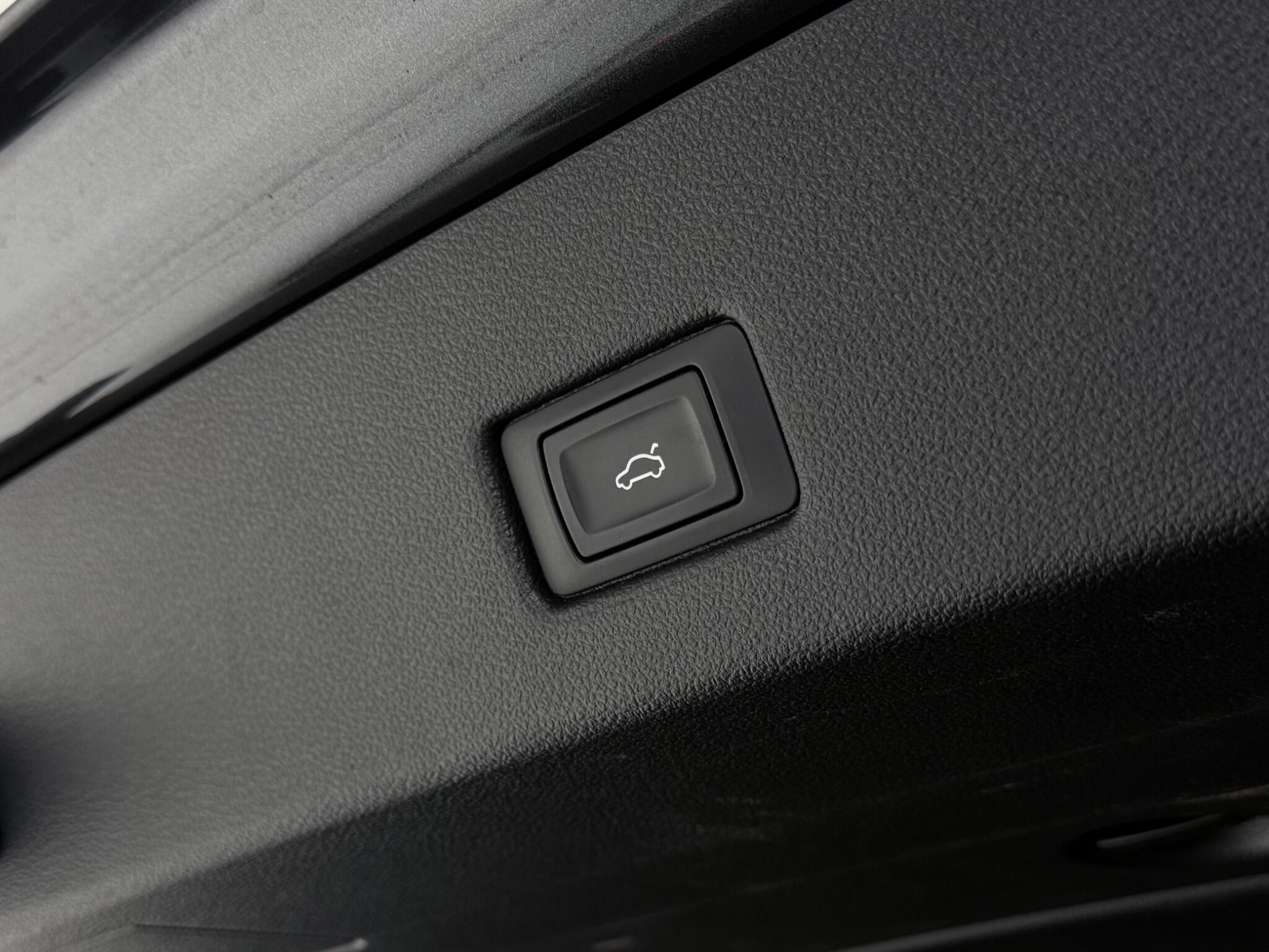 Audi A7 view 11
