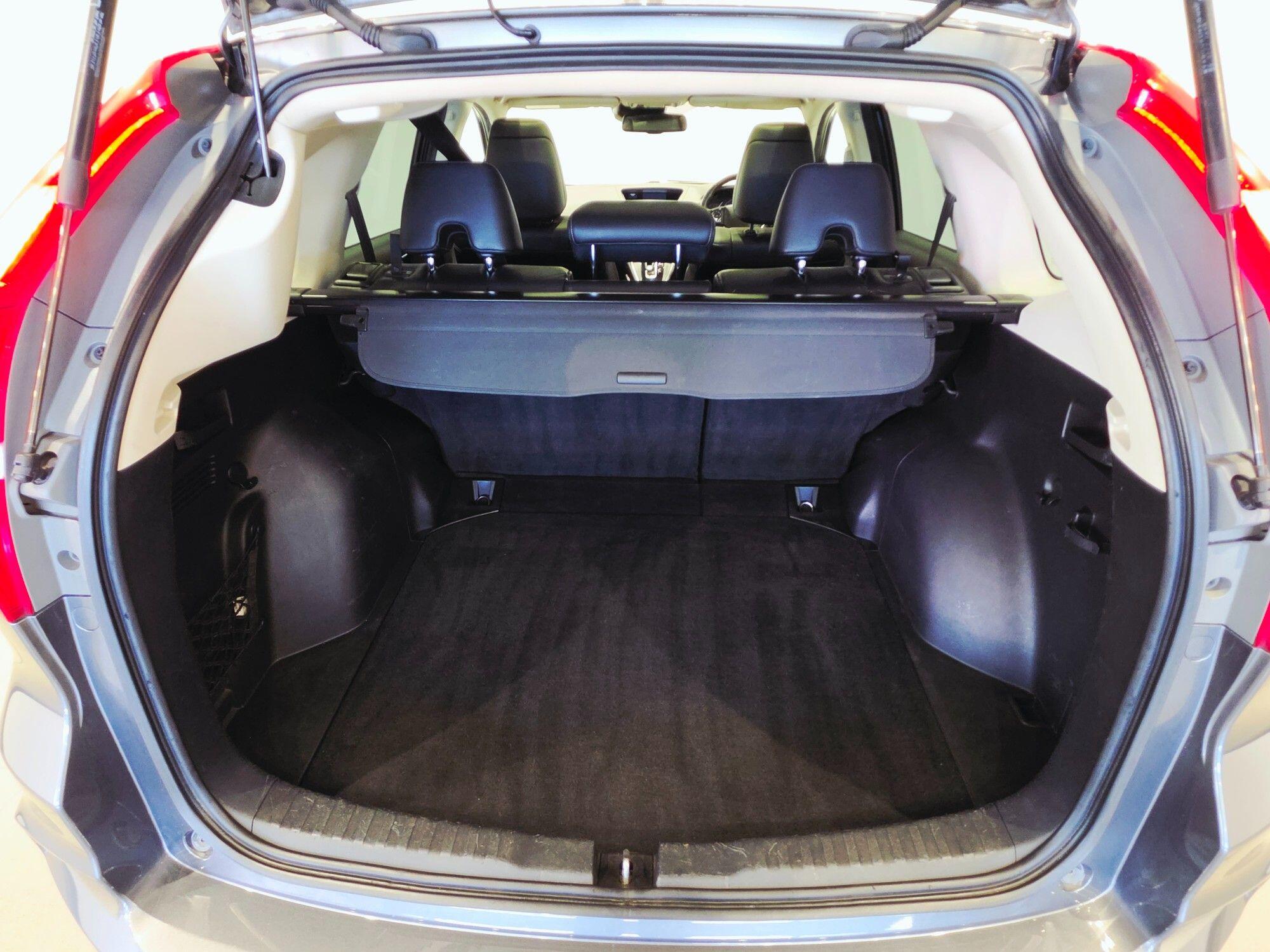 Honda CR-V view 48