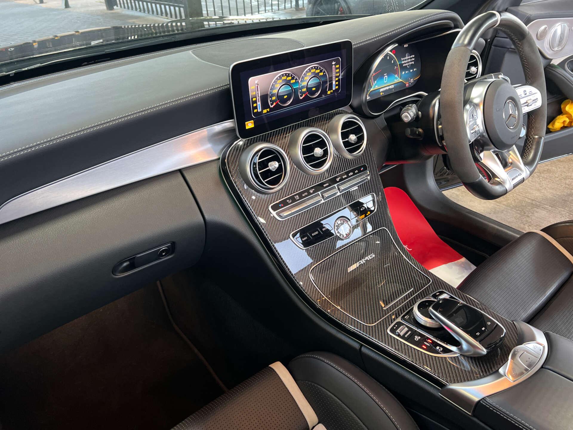 Mercedes-Benz C Class view 22