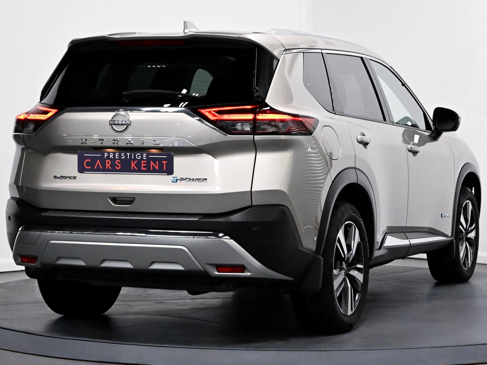 Nissan X-Trail view 23