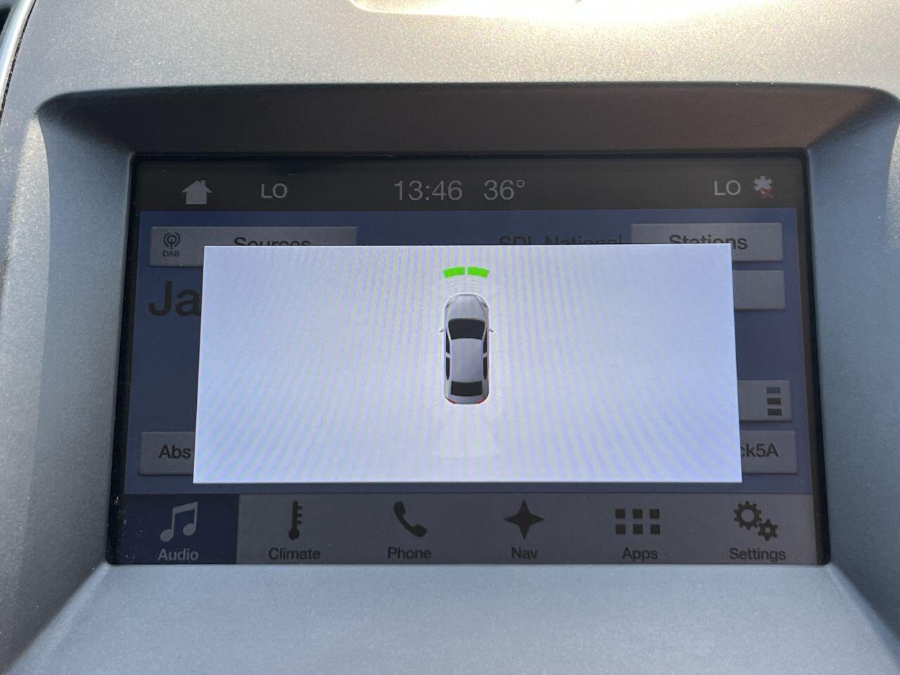 Ford Edge view 65