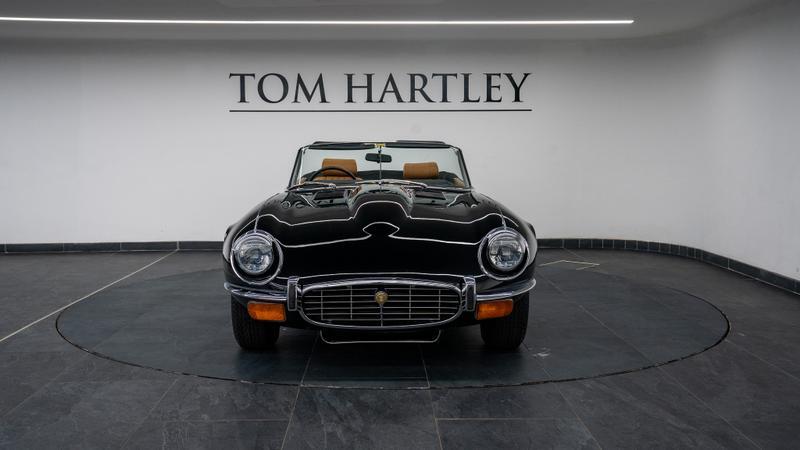 Jaguar E-Type view 2