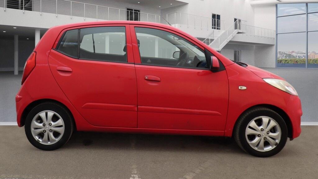 Hyundai i10 view 5