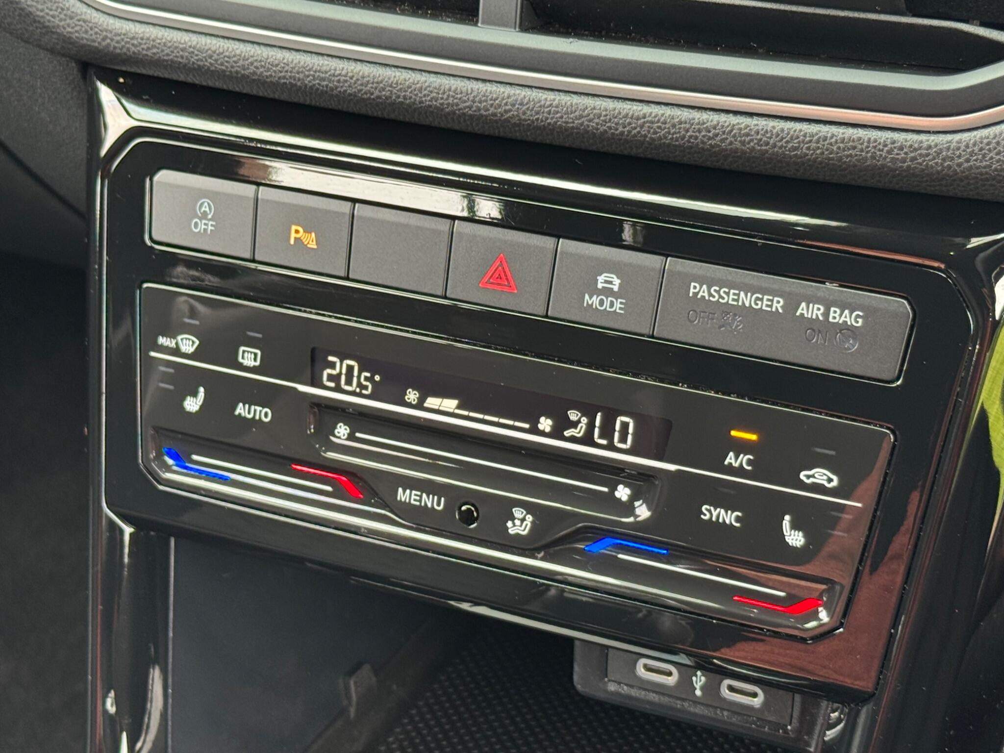 Volkswagen T-Cross view 20