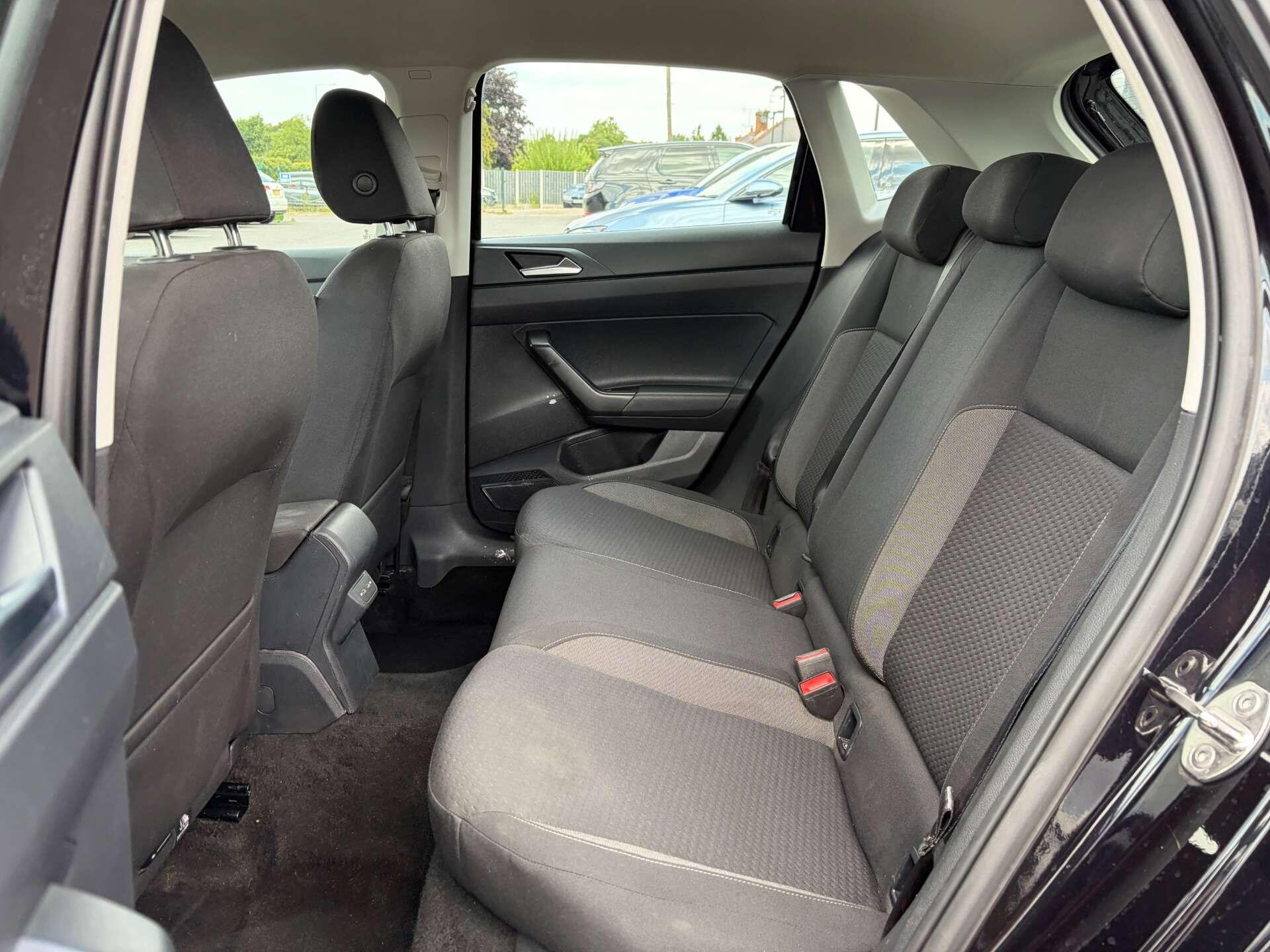 Volkswagen Polo view 20