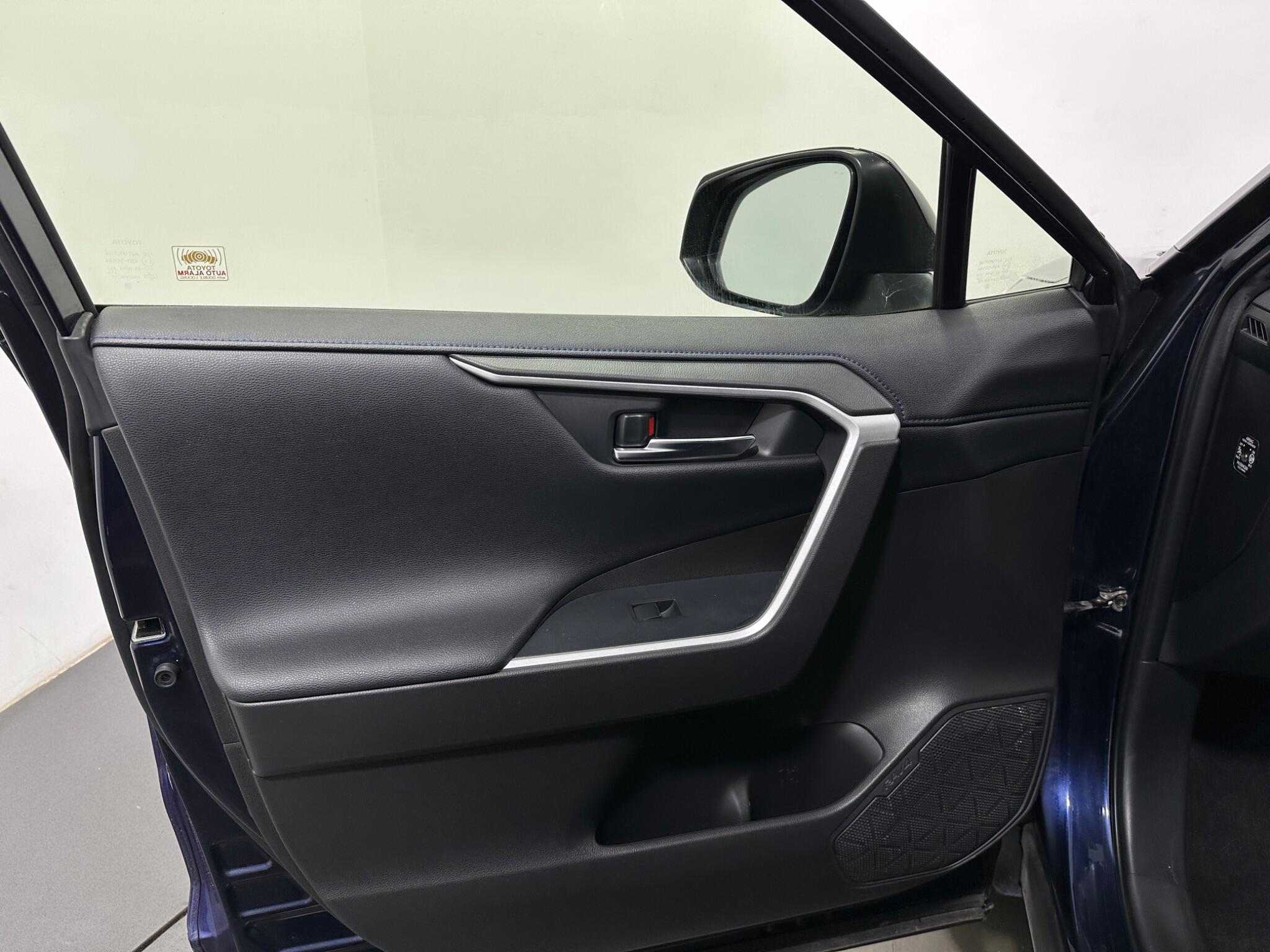 Toyota Rav4 view 36