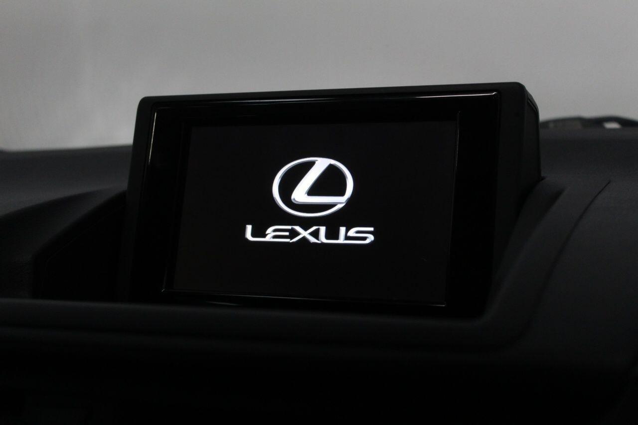 Lexus CT view 36
