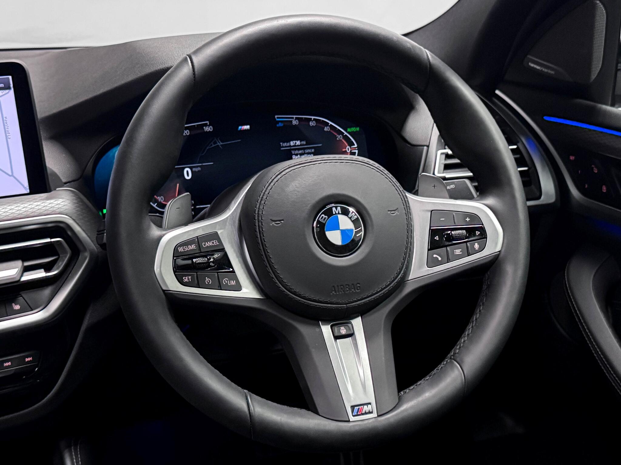 BMW X4 view 17